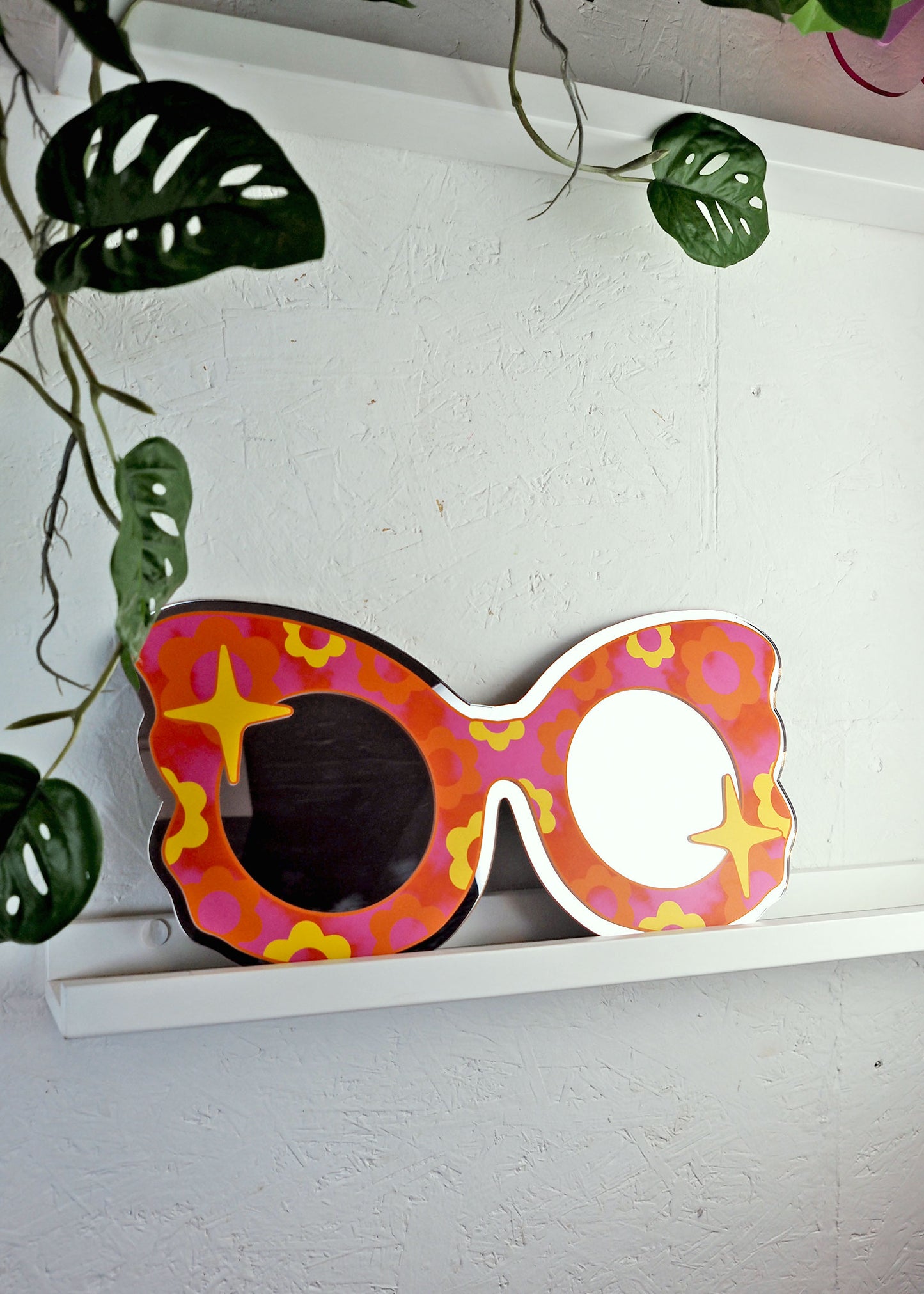 70s Retro Flower Sunglasses