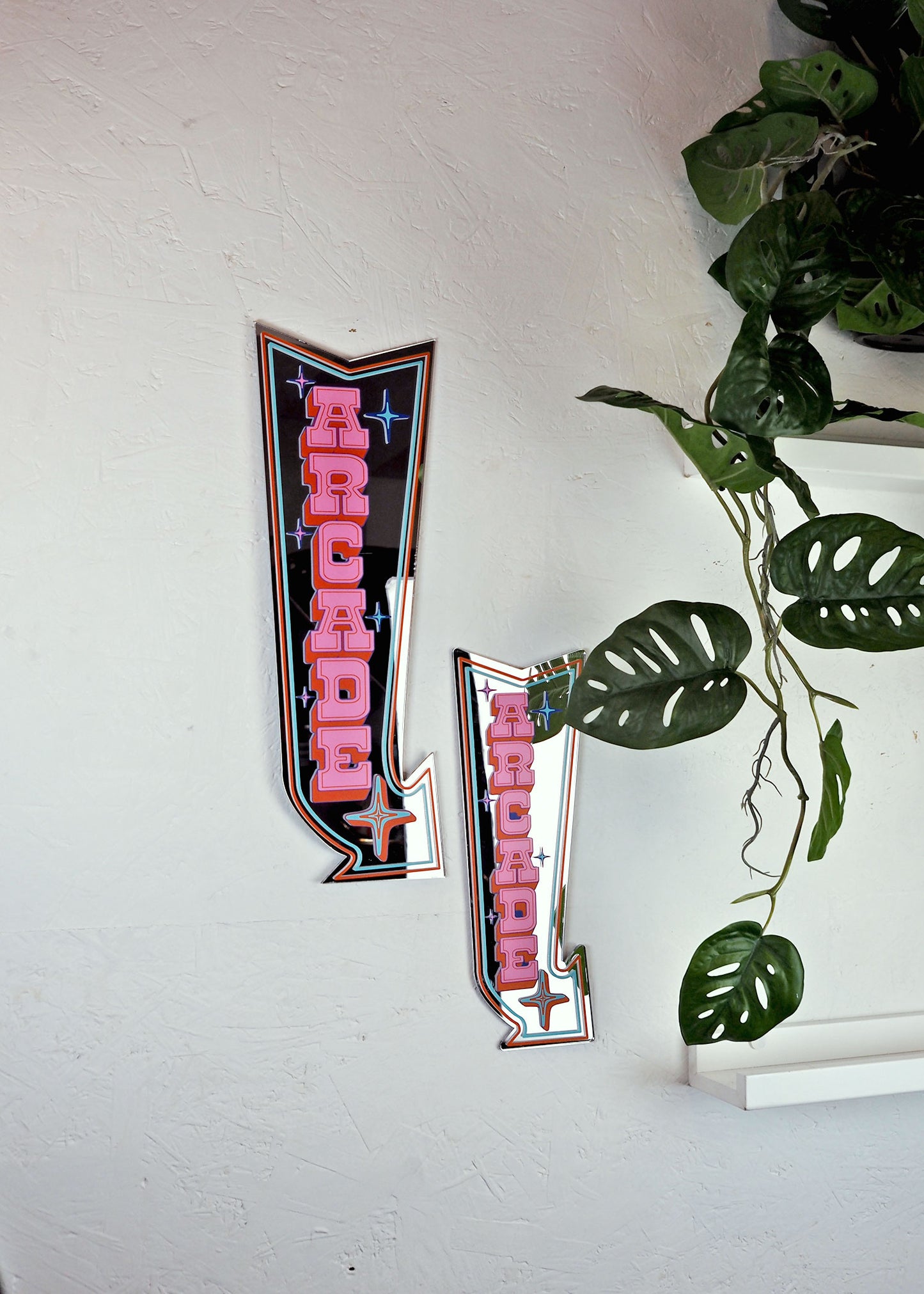 Retro Arcade Arrow Mirror - Blue & Red