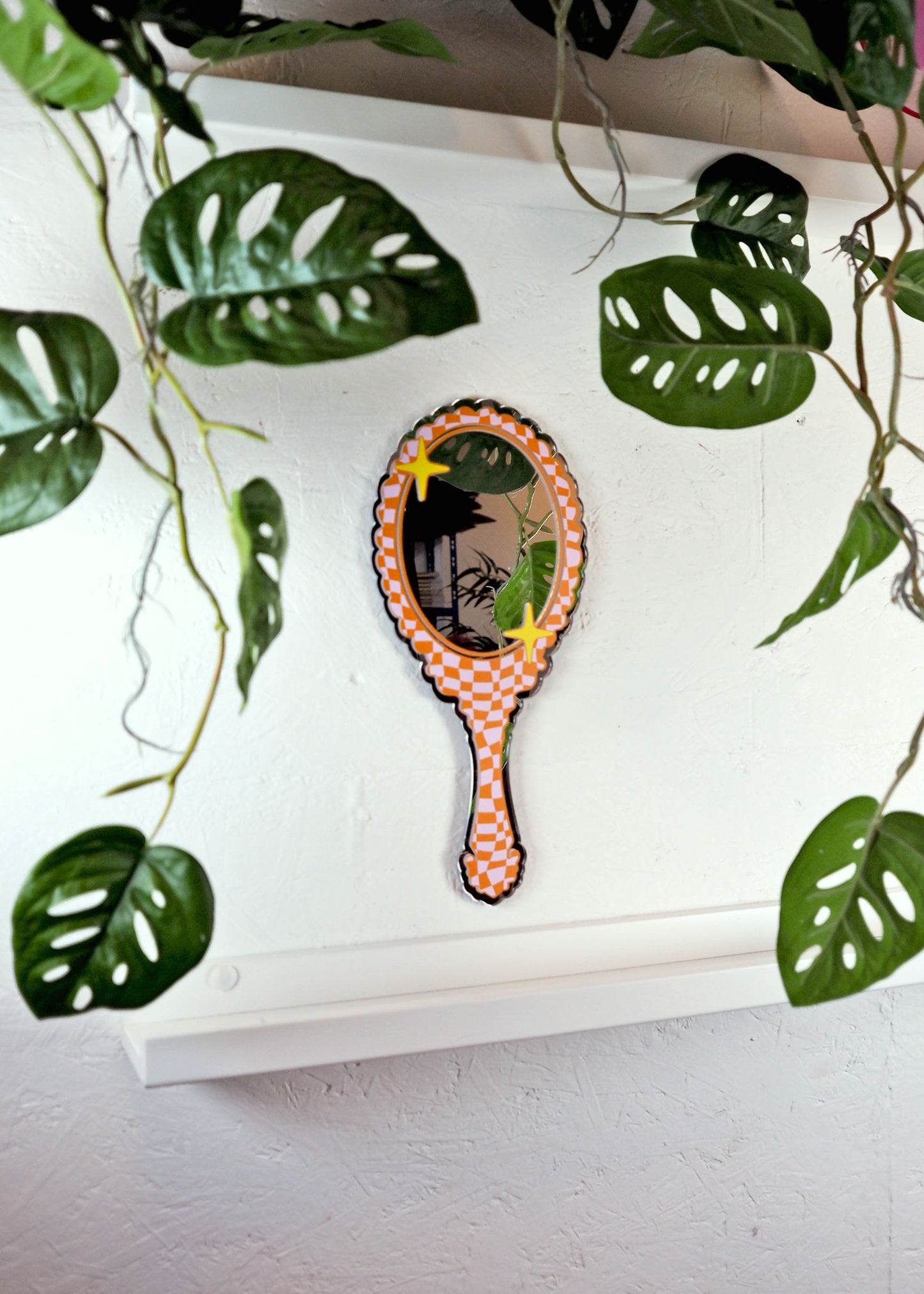 Retro Vanity 'Hand Held' Mirror - Orange & Pink