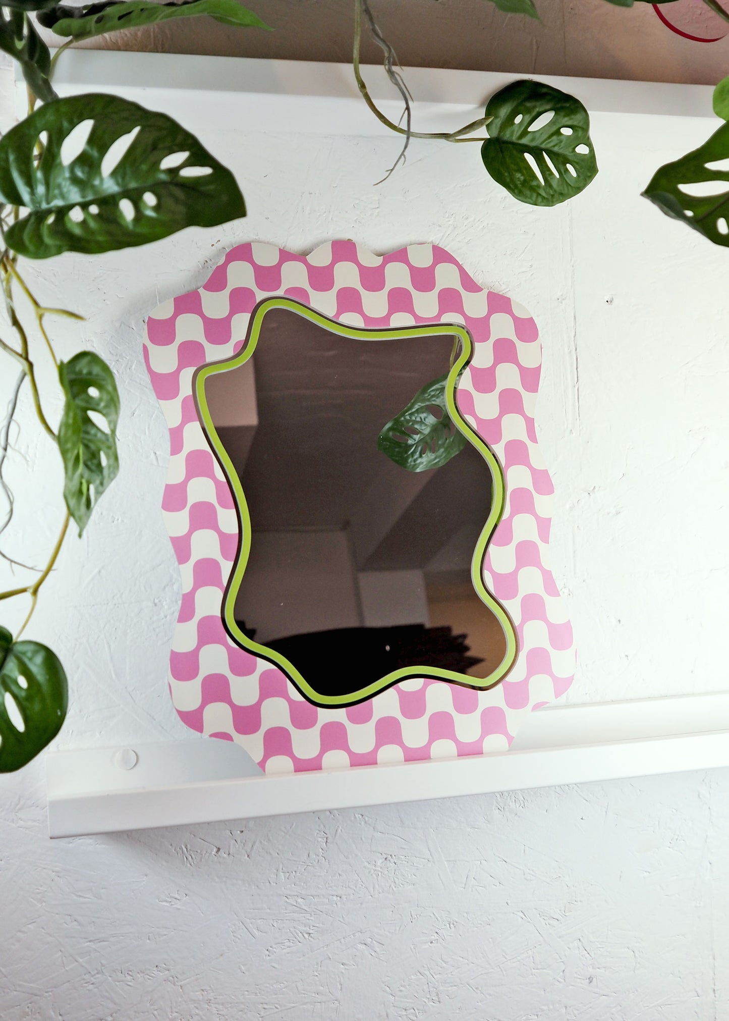 Imperfect Wobbly Mirror - Pink & Cream