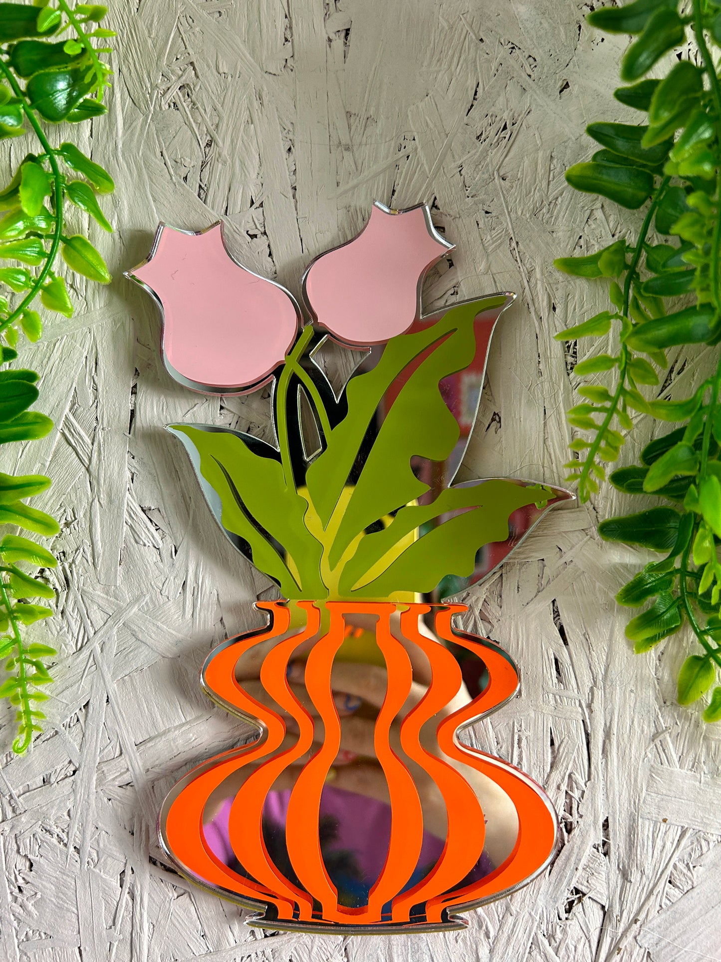 Tulip Vase Mirror