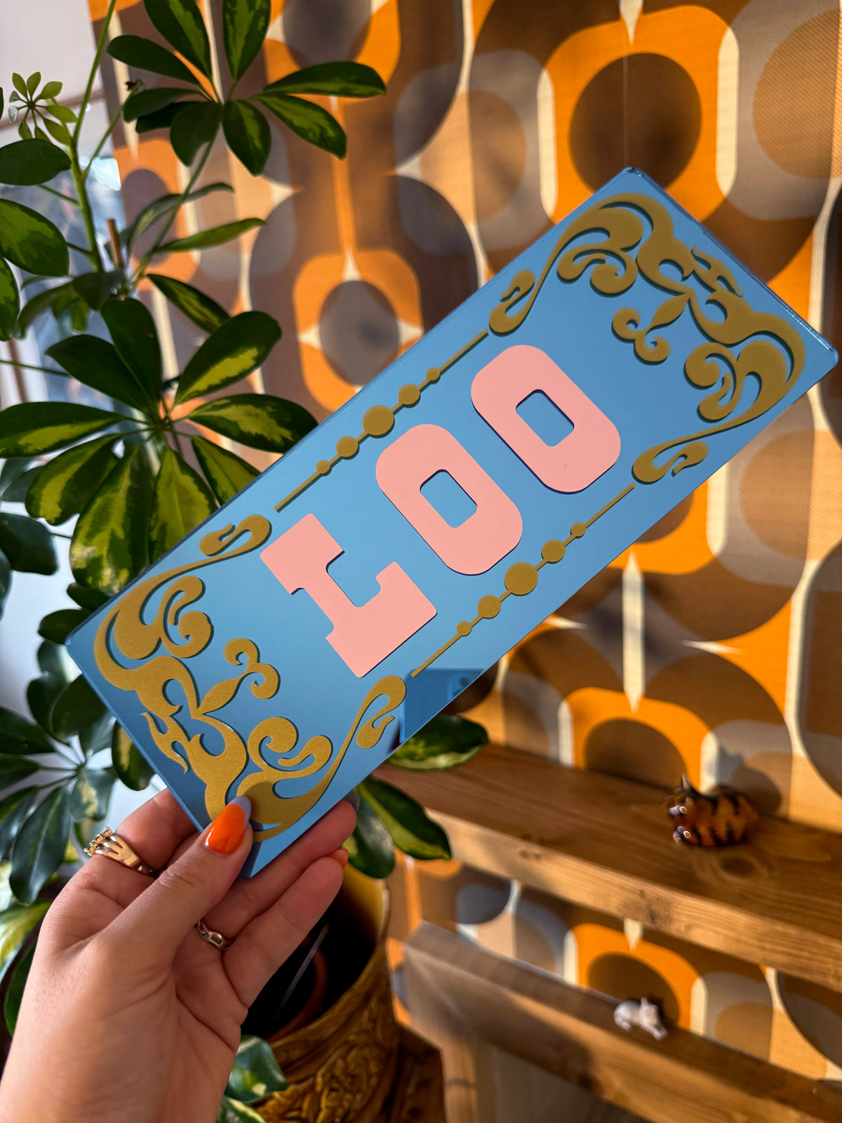 Loo Classic Mirror Sign - Cool Blue