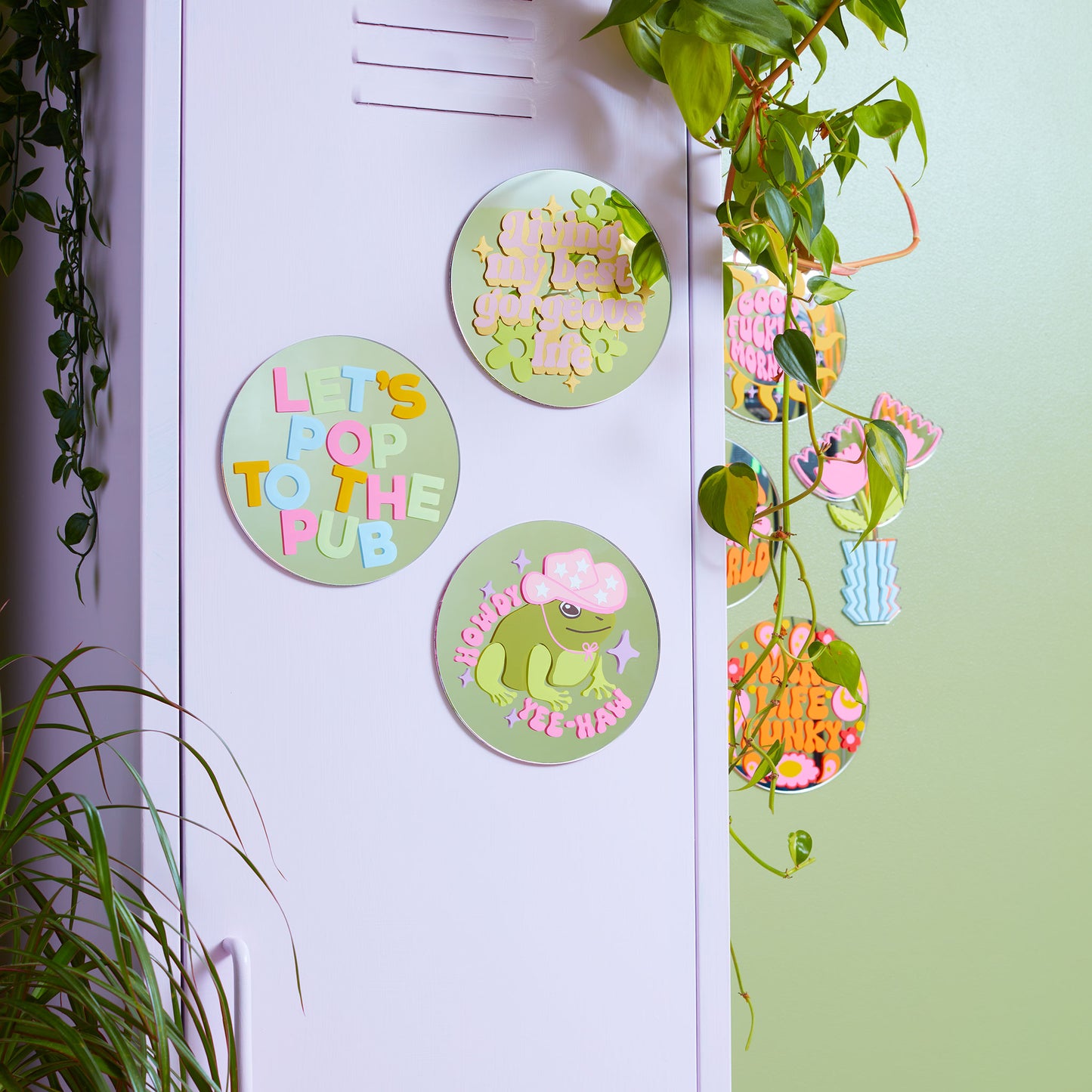 Let's Pop To The Pub Disc Mirror