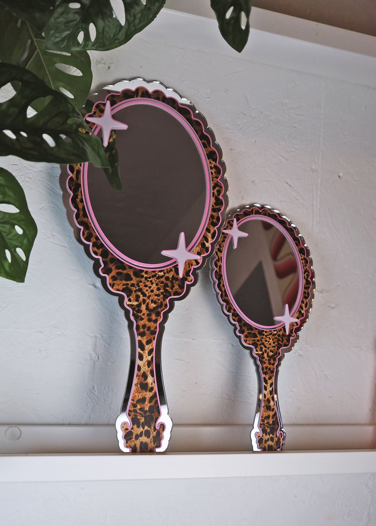 Retro Vanity 'Hand Held' Mirror - Leopard Print