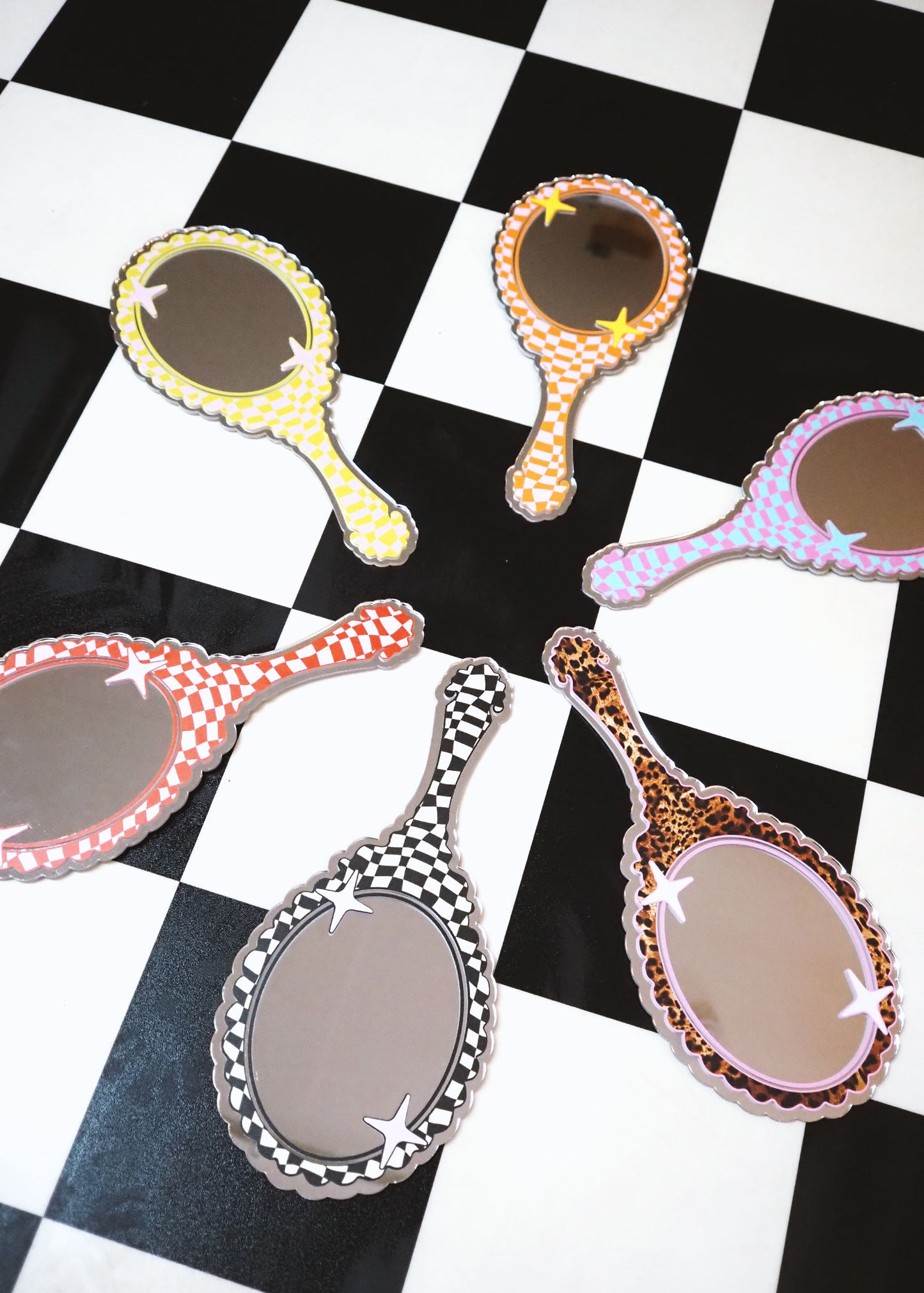 Retro Vanity 'Hand Held' Mirror - Black & Cream