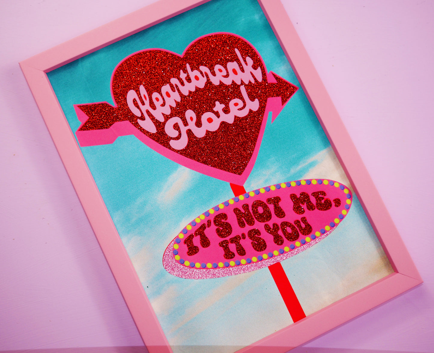 Retro Heartbreak Hotel Glitter Fabric Print