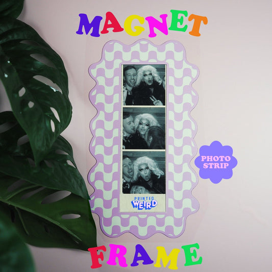 Photo Booth Strip Magnetic Frame - Pastel Pink Wavy
