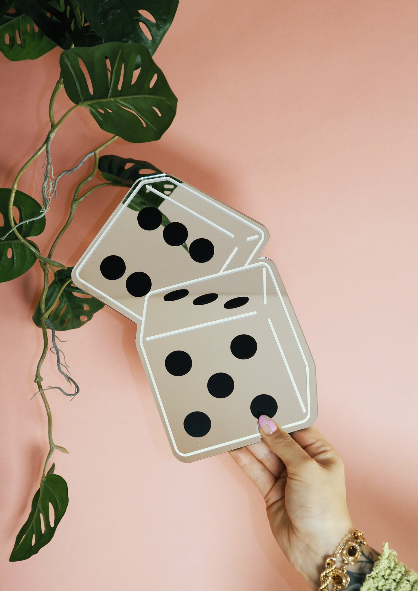 Dice Mirror