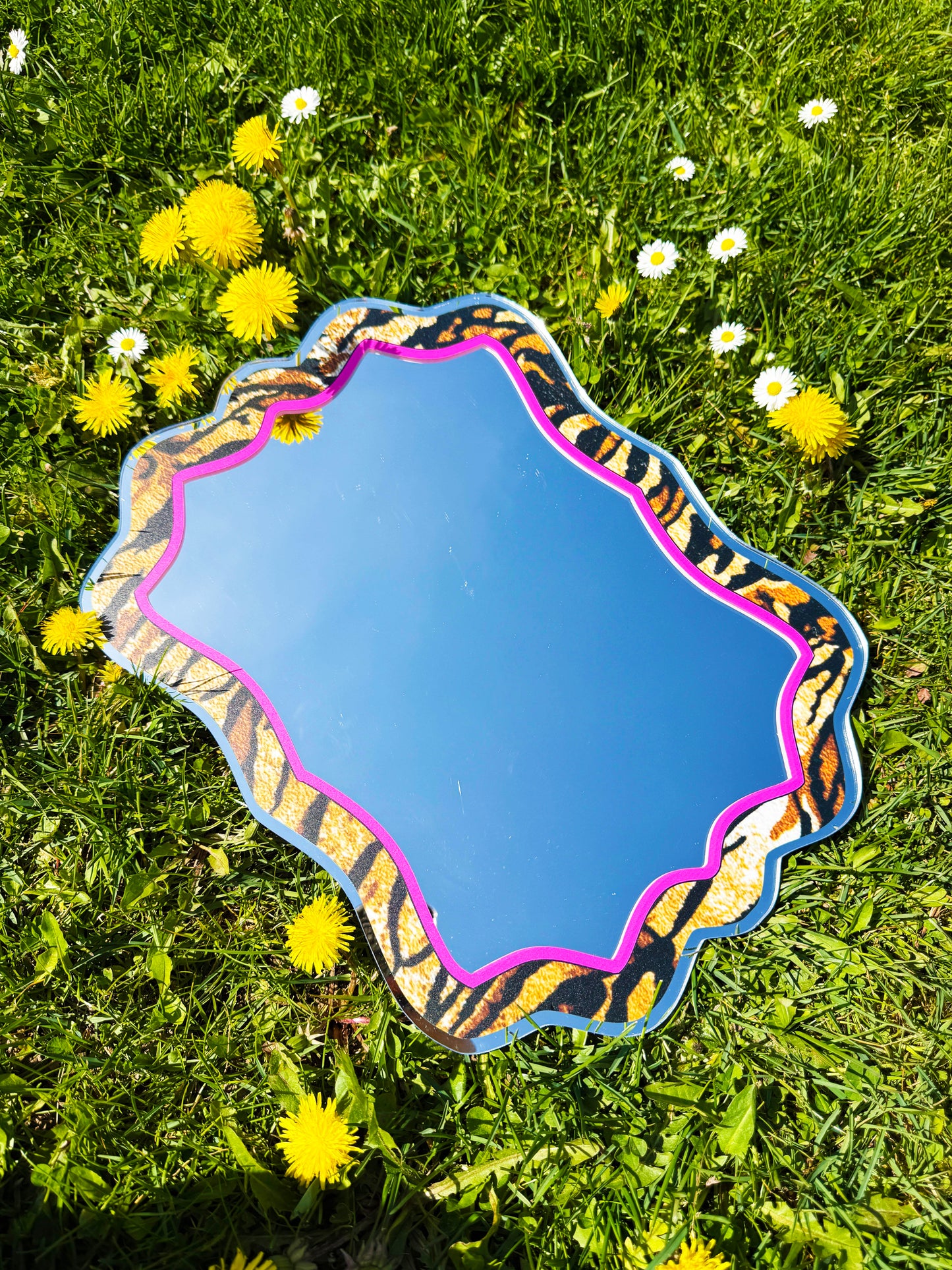 Sample Sale - Large 70's Wavy Tiger & Pink