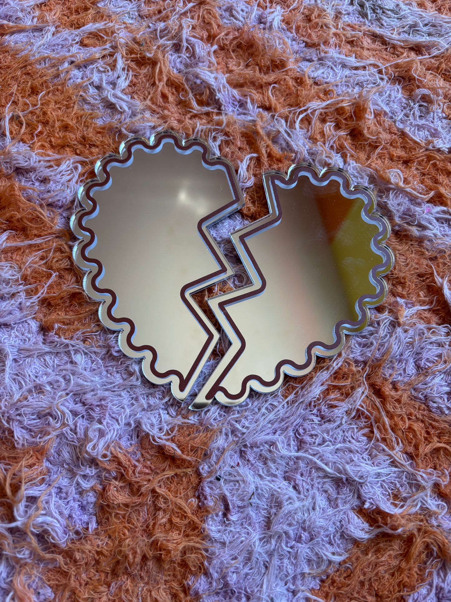 Sample Sale - Broken Heart Mirror with outline