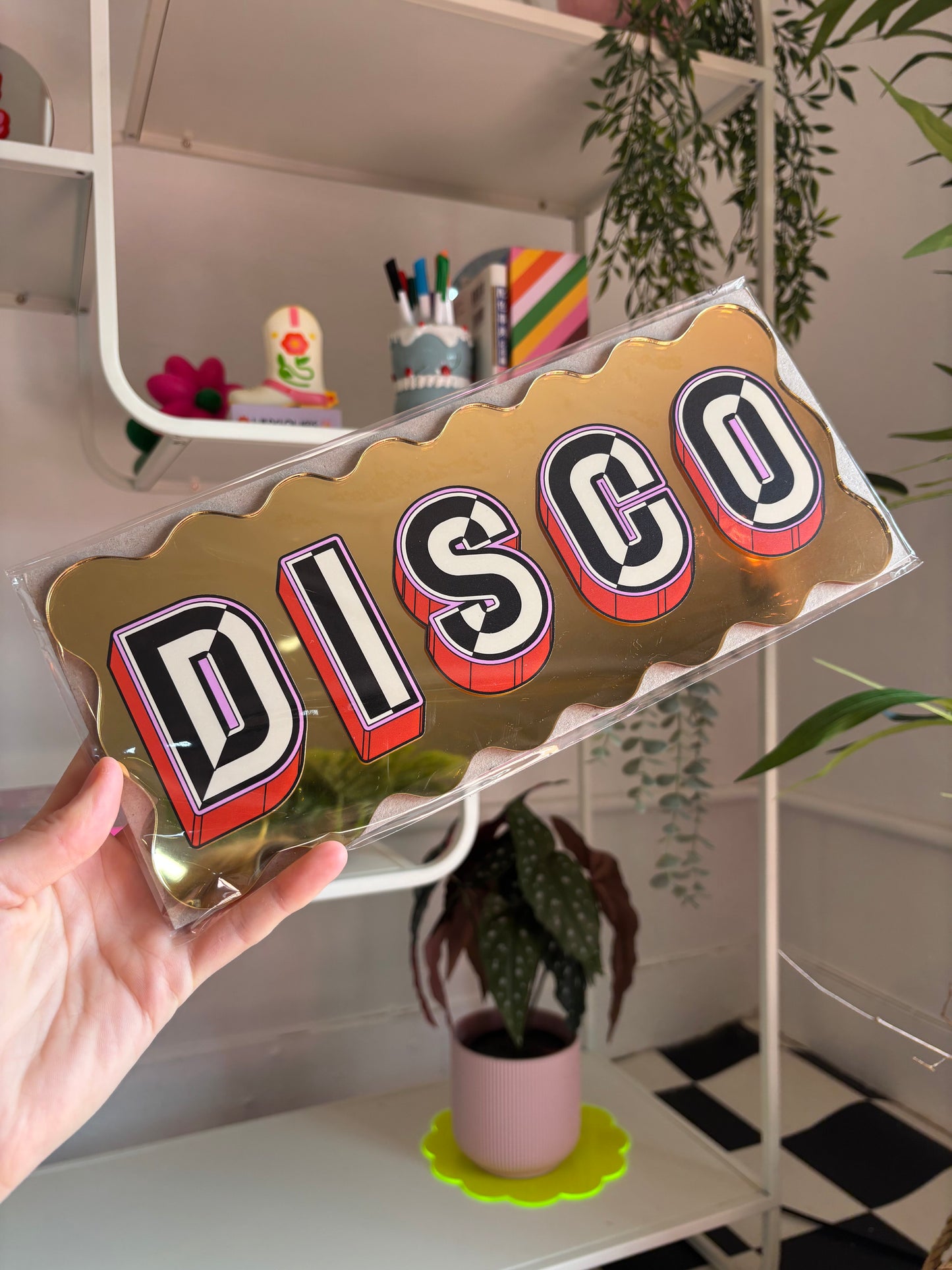 A4 Wavy Sign - Disco - Gold