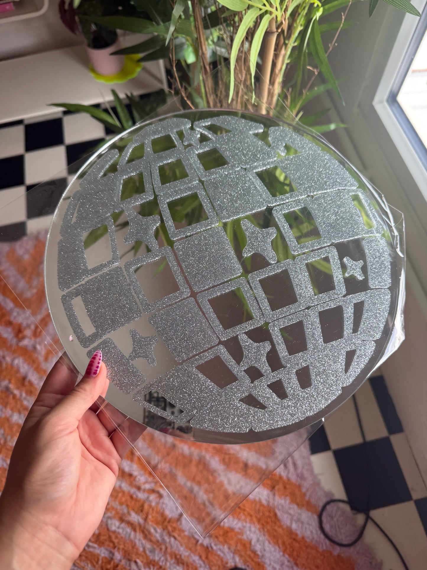 30cm Circle Mirror - Silver Glitter Disco ball