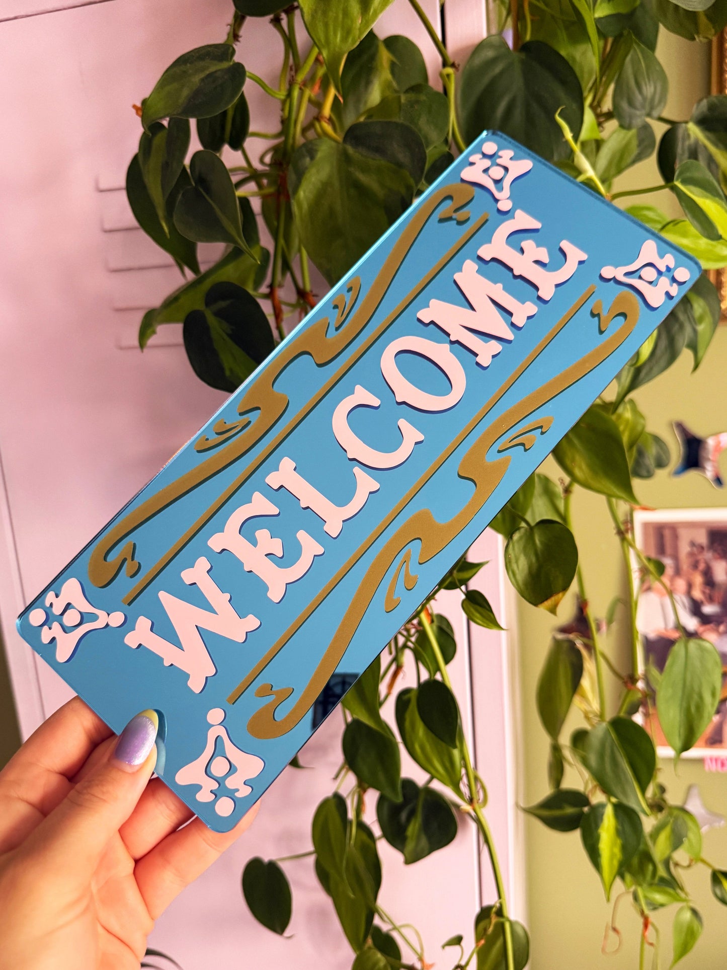 Welcome Classic Mirror Sign - Blue