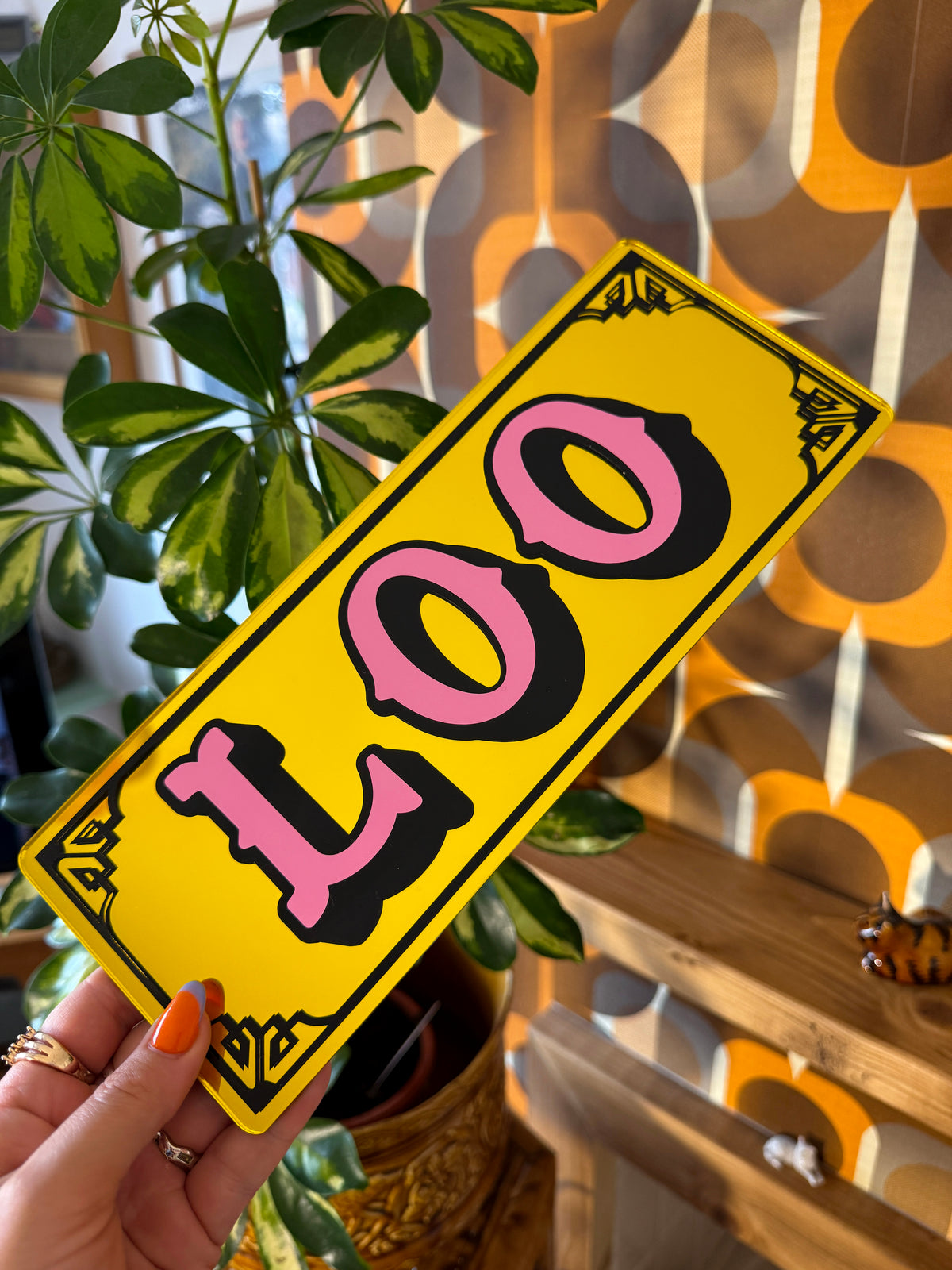 Loo Classic Mirror Sign - Neon Yellow