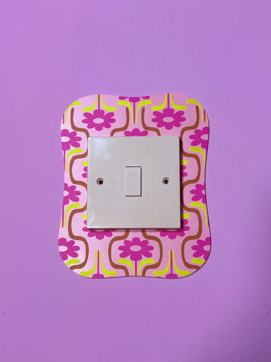 Pretty Pink Retro Bloom Light Switch Cover