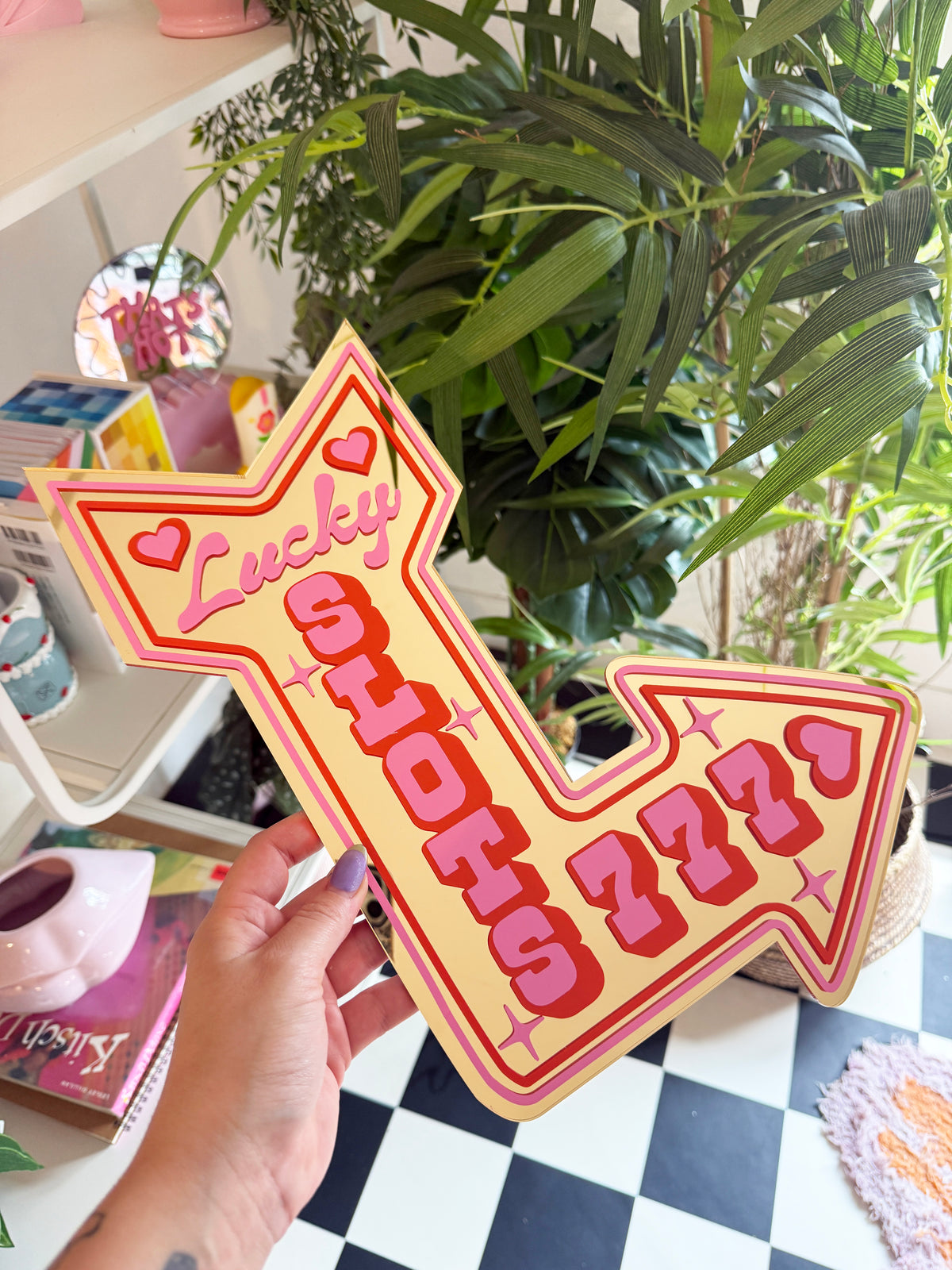 Lucky Slots Vegas Retro Arrow Mirror - Gold Mirror