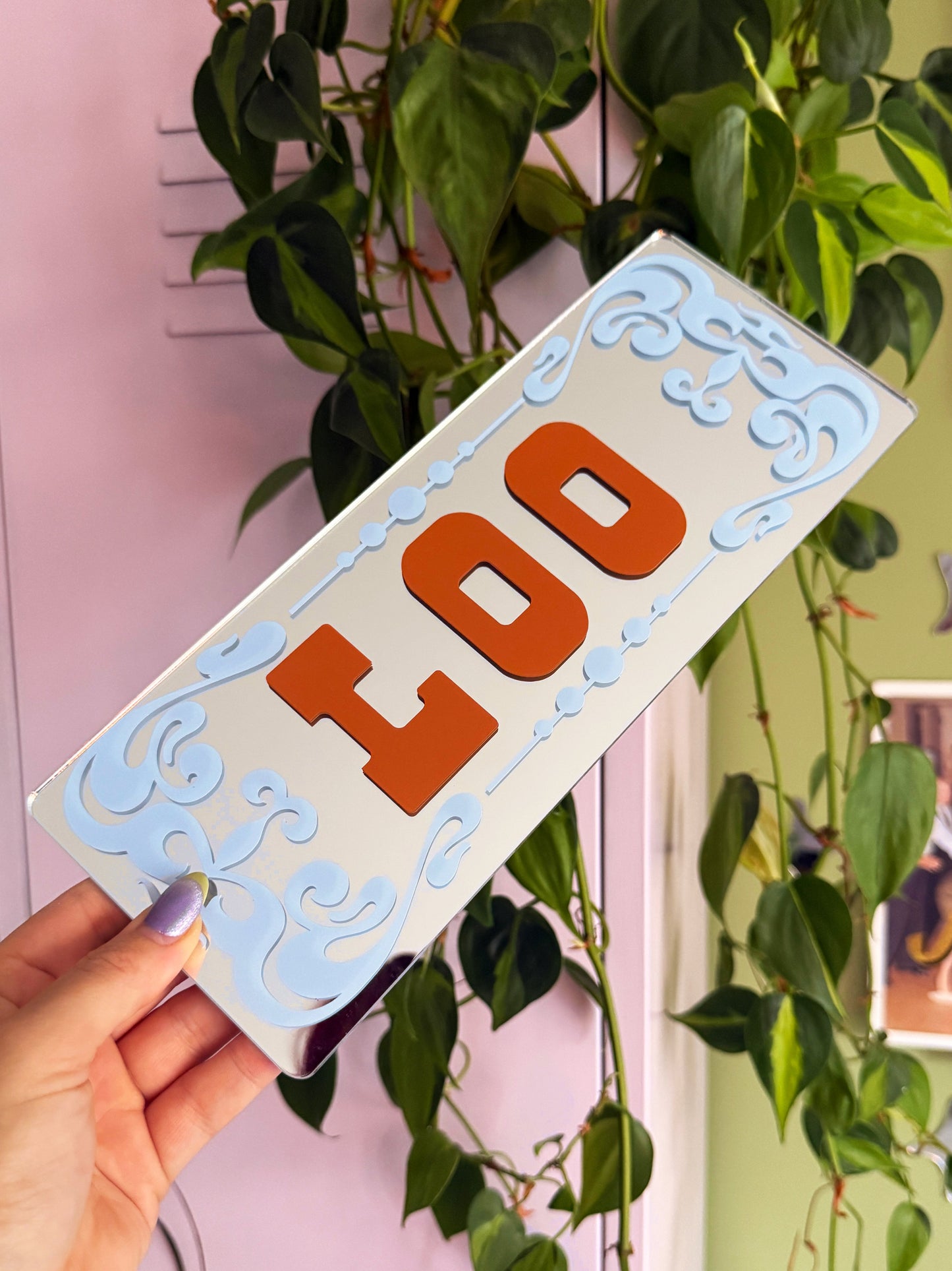 Loo Classic Mirror Sign - Silver