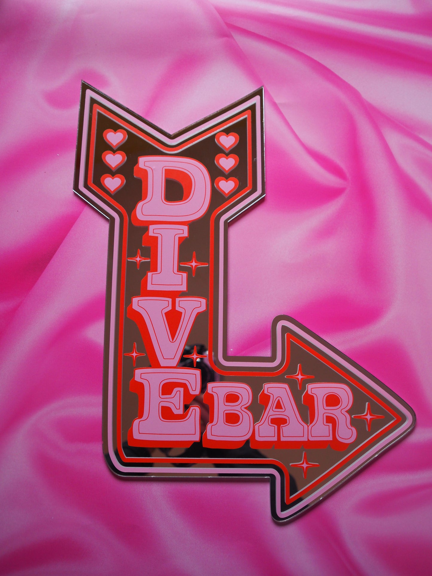 Sample Sale - Large Arrow - Dive Bar