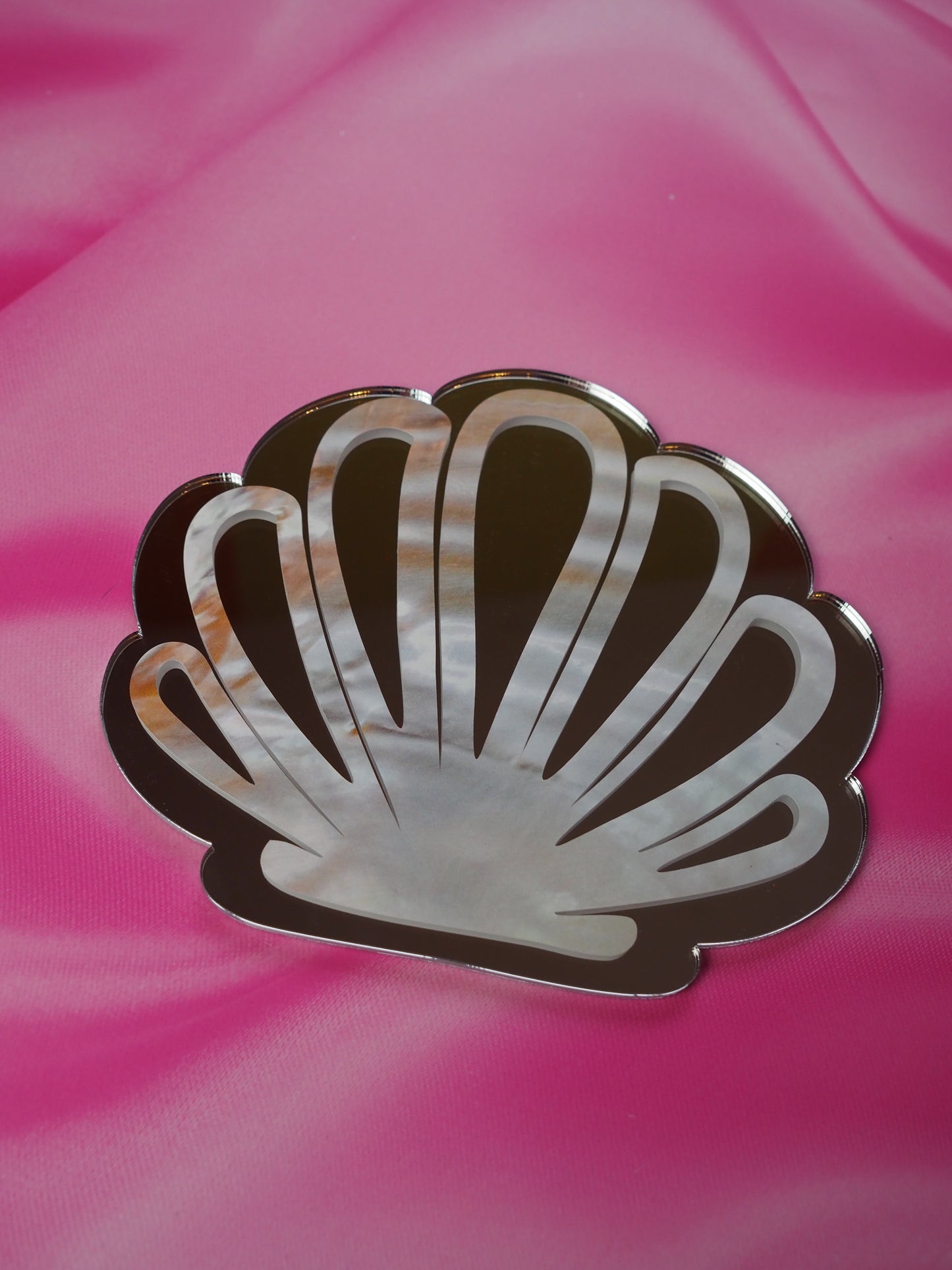 Sample Sale Mirror - Shell Pearl Effect