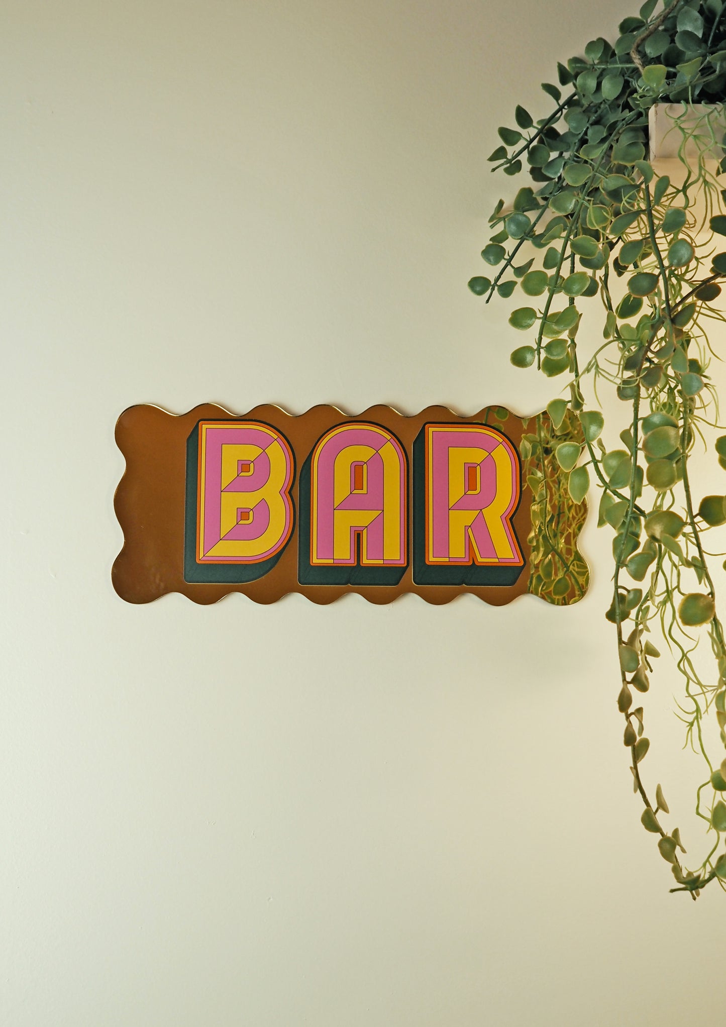 Bar Wavy Mirror Sign - Warm Gold