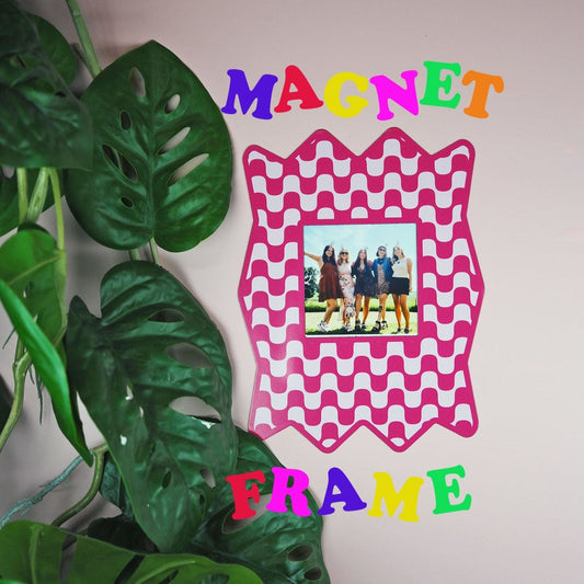 Zig Zag Wavy Print Magnet Frame - Pink  - WS