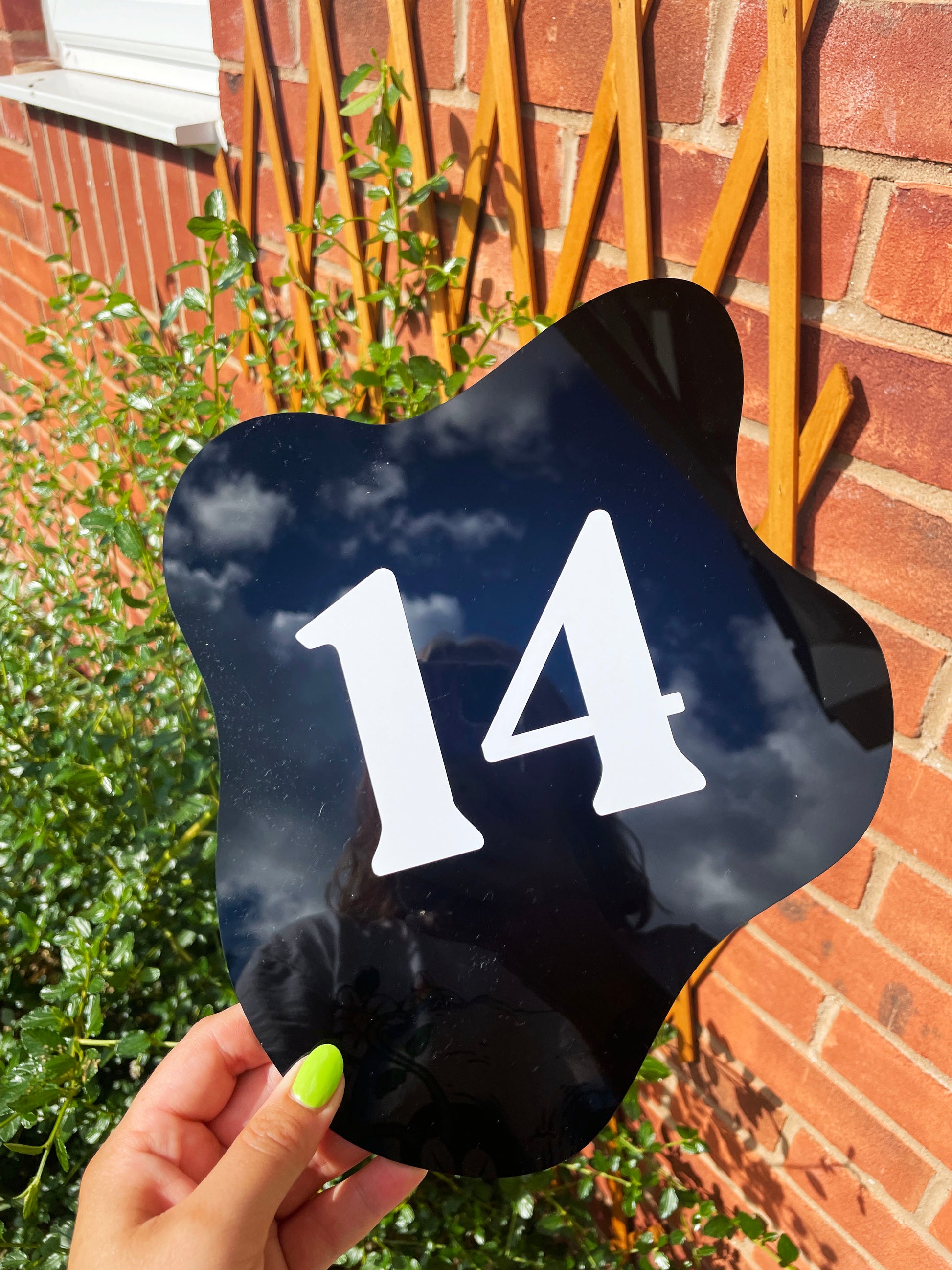 Black Blob House Number Sign - Customise Number Colour - PrintedWeird